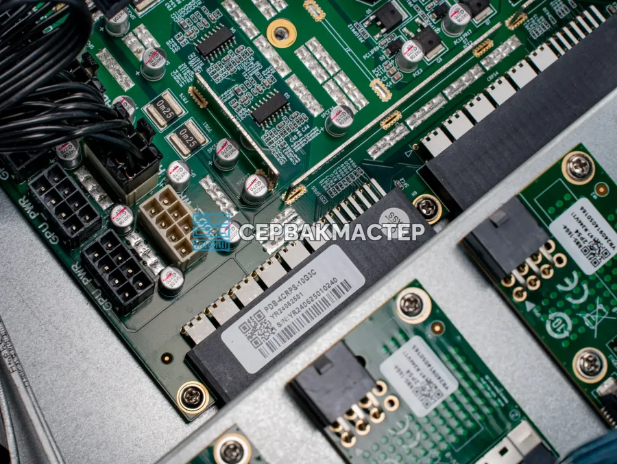 GPU-шасси ALEO 8x GPU 4x 1600W с комплектом кабелей 8PIN