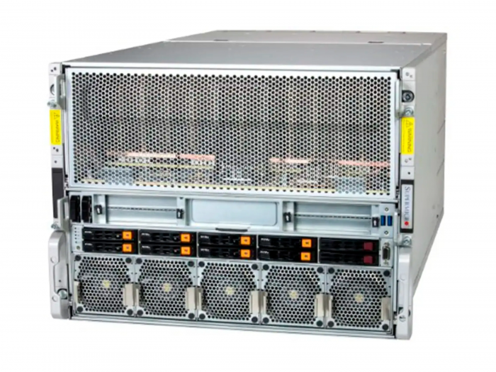 NVIDIA DGX B300 — система из 8× B300 SXM 288 ГБ и 2× Intel Xeon 6776P с 2 ТБ ОЗУ