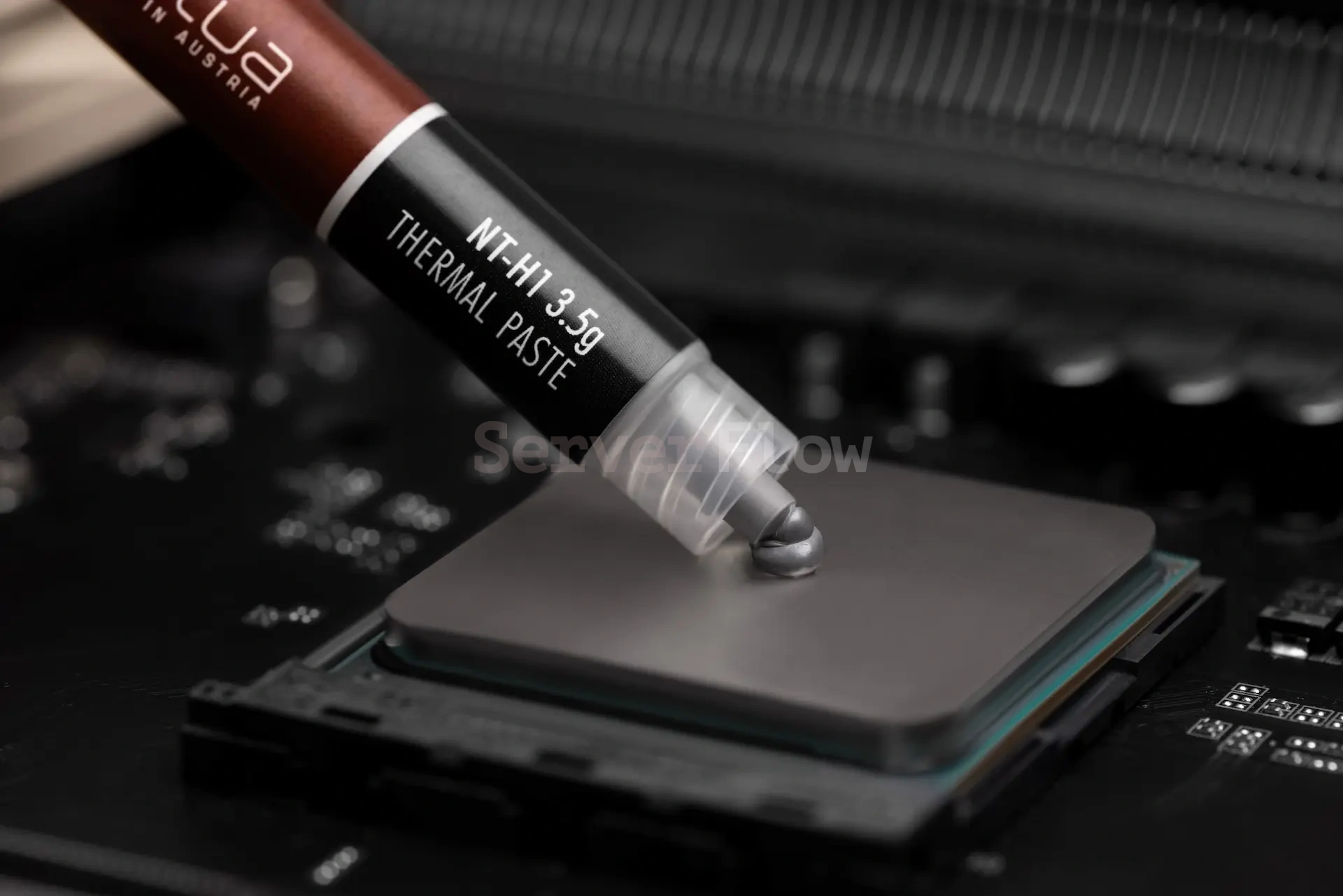 Intel Xeon E5-2699v4 — серверный процессор 22 ядра / 44 потока, 2.2–3.6 GHz для высоконагруженных систем
